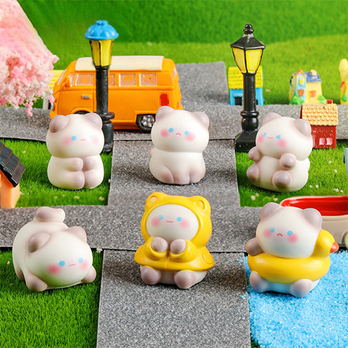 Cat-Themed Mini Figure (Shipped at Random)